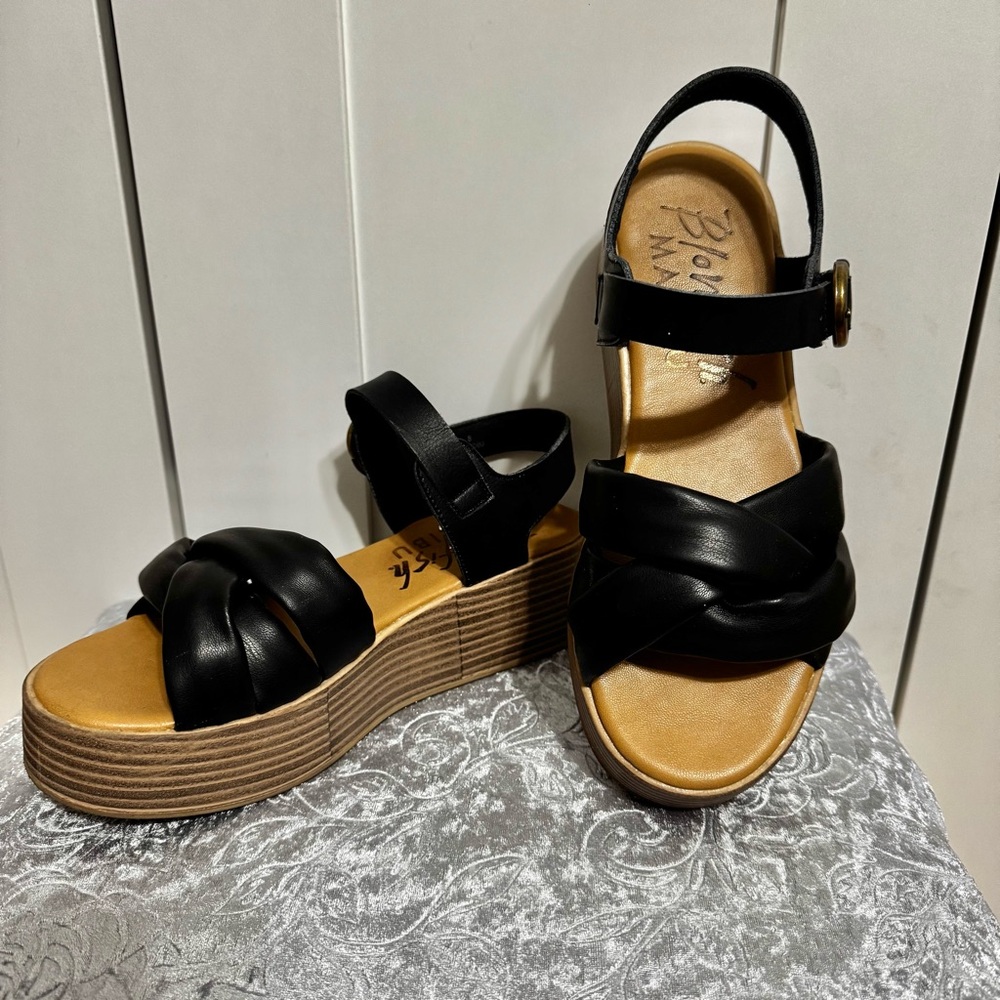 BLOWFISH Malibu Platform Sandals Black